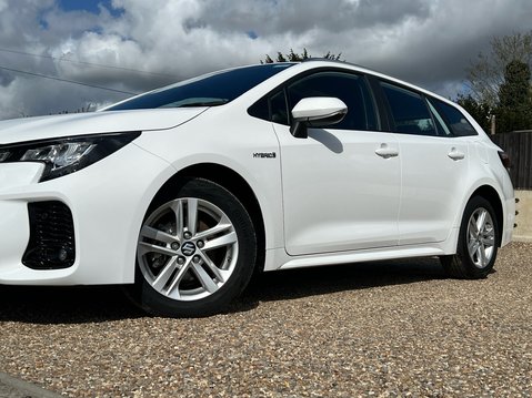 Suzuki Swace MOTION 15