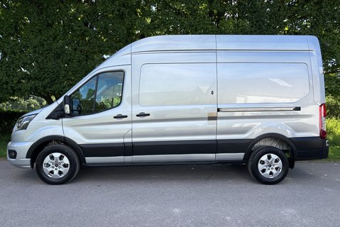 Ford Transit 350 L3 H3 Limited 130 ps Automatic Panel Van - 360 Cameras / Sat Nav 7