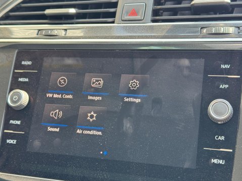 Volkswagen Tiguan 1.4 TSI SE Navigation Euro 6 (s/s) 5dr 16