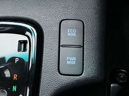 Toyota Hilux 2.8 HI-Luxury Invincible X D-4D 4WD Double Cab Auto 4WD 5dr 46