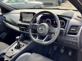 Nissan Qashqai 1.3 Qashqai Tekna DiG-T MHEV 5dr 17