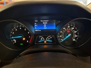 Ford Focus 1.0T EcoBoost Titanium Euro 6 (s/s) 5dr 30
