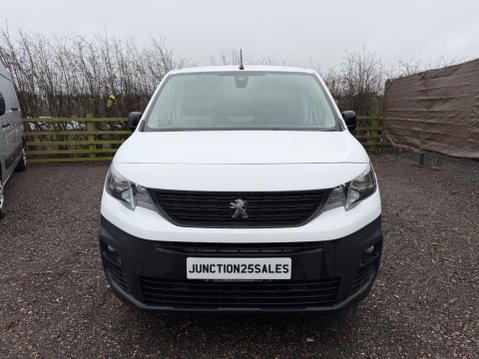 Peugeot Partner 1.5 BlueHDi 1000 Asphalt Premium Standard Panel Van EAT8 SWB Euro 6 (s/s) 5 3