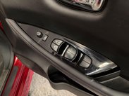 Nissan LEAF 40kWh N-Connecta Auto 5dr 19