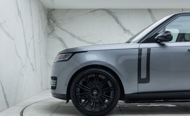 Land Rover Range Rover P400 AUTOBIOGRAPHY 37