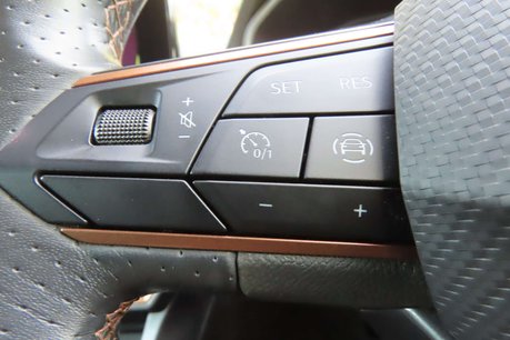 Cupra Leon 1.4 eHybrid 12.8kWh VZ3 Estate 5dr Petrol Plug-in Hybrid DSG Euro 6 (s/s) ( 16