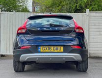 Volvo V40 2.0 D2 Lux Hatchback 5dr Diesel Auto Euro 6 (s/s) 9