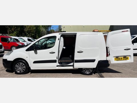 Peugeot Partner 1.6 eHDi 750 SE Panel Van 4dr Diesel Manual L2 (s/s) (134 g/km, 90 bhp) 16