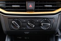 SEAT Ibiza TSI SE 33