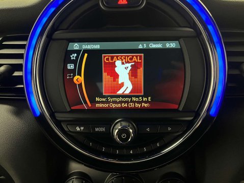 Mini Convertible 1.5 Cooper Classic 2dr 28