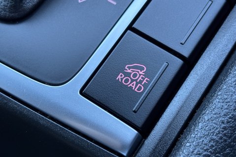 Volkswagen Amarok DC V6 258 ps Tdi Aventura Black Edition 4Motion 39