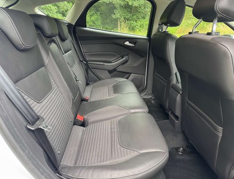 Ford Focus 1.5 Focus Titanium X 5dr 40