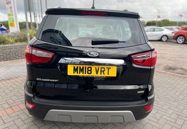 Ford Ecosport TITANIUM 8