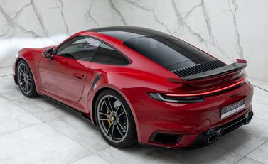 Porsche 911 Turbo S (992) Lightweight 12