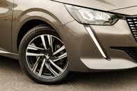 Peugeot 208 PURETECH ALLURE PREMIUM PLUS S/S 11
