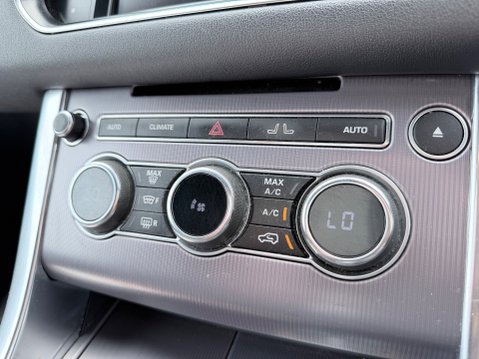 Land Rover Range Rover Sport 3.0 SDV6 HSE 26