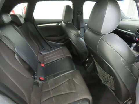 Audi A3 1.0 A3 Sportback 30 TFSI Black Edition Semi-Auto 5dr 9