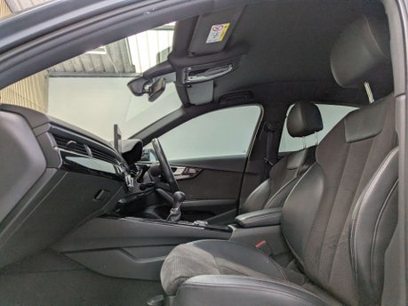 Audi A4 2.0 A4 Black Edition 35 TFSI 4dr 37