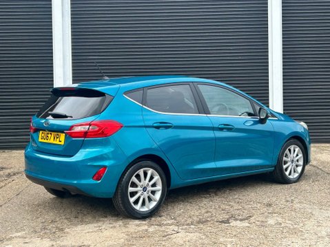 Ford Fiesta TITANIUM 6