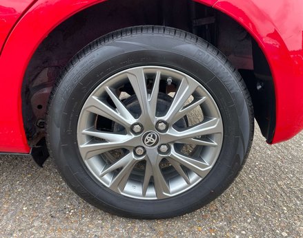 Toyota Yaris 1.5 Yaris Icon Tech VVT-i 5dr 14