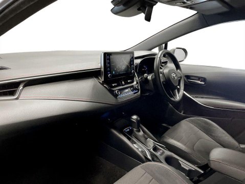 Toyota Corolla 1.8 VVT-h Excel Touring Sports 5dr Petrol Hybrid CVT Euro 6 (s/s) (122 ps) 15