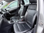 Volkswagen Golf SE TDI BLUEMOTION TECHNOLOGY 10