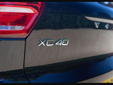 Volvo XC40 1.5 XC40 Inscription T3 Auto 5dr 15