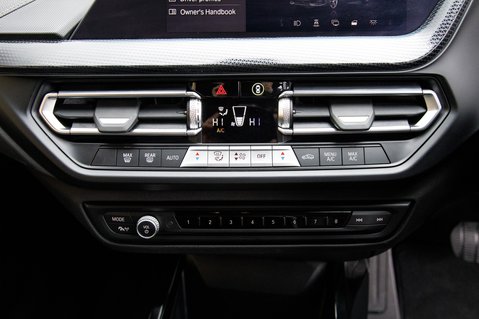 BMW 1 Series 118I SPORT 40