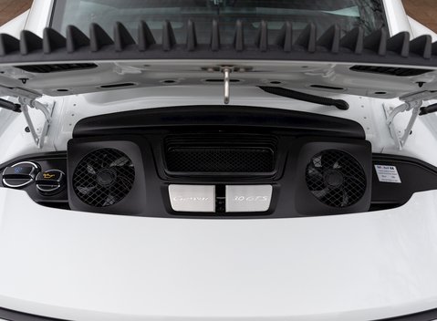 Porsche 911 Carrera GTS (991.2) 29