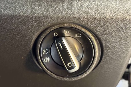 Volkswagen Up 1.0 High up! Hatchback 5dr Petrol ASG Euro 6 (75 ps) 43