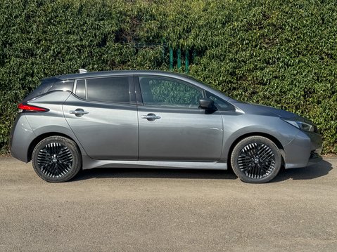 Nissan LEAF Nissan Leaf 39kWh N-Connecta Hatchback 5dr Electric Auto (150 ps) 6