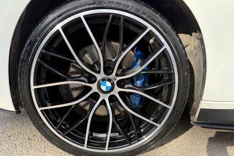 BMW 3 Series 320D XDRIVE M SPORT SHADOW EDITION TOURING -PAN ROOF -PRO MEDIA -APPLE CARP 69