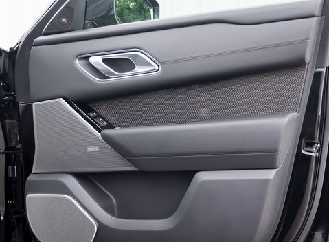 Land Rover Range Rover Velar SVAutobiography Dynamic 24