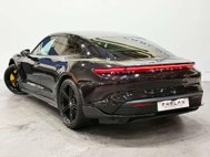 Porsche Taycan Performance Plus 93.4kWh Turbo S Saloon 4dr Electric Auto 4WD (761 ps) 18