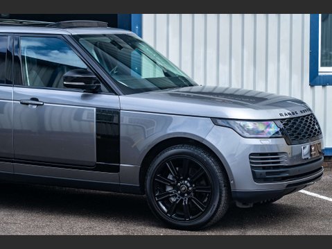Land Rover Range Rover 3.0 Range Rover Vogue SE D MHEV Auto 4WD 5dr 24