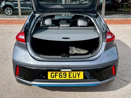 Hyundai IONIQ 1.6 IONIQ Premium SE FHEV Semi-Auto 5dr 83