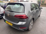 Volkswagen Golf E-GOLF 8