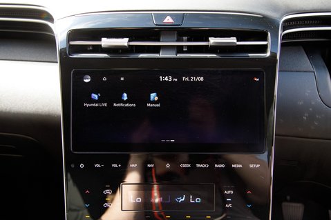 Hyundai TUCSON T-GDI SE CONNECT 17