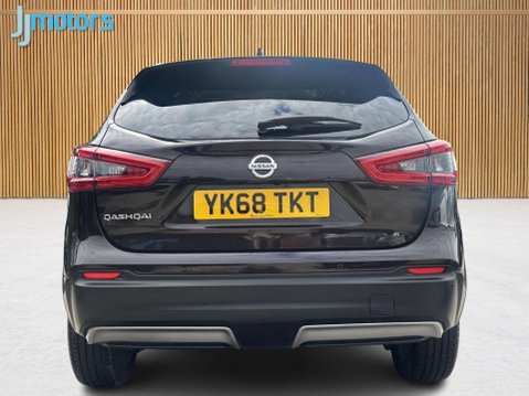 Nissan Qashqai 1.5 dCi N-Connecta SUV 5dr Diesel Manual Euro 6 (s/s) (115 ps) 10