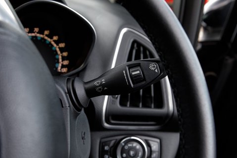 Ford B-Max TITANIUM 17