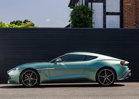 Aston Martin Vanquish ZAGATO 