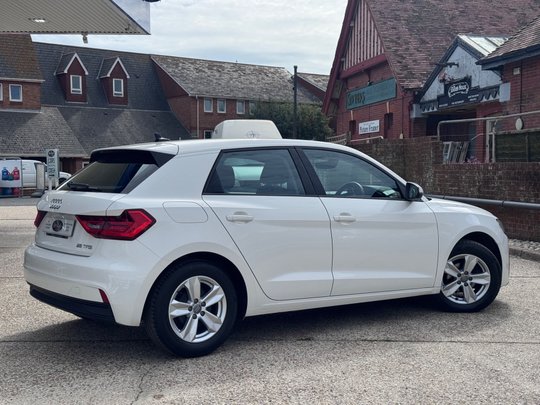 Audi A1 SPORTBACK TFSI TECHNIK
