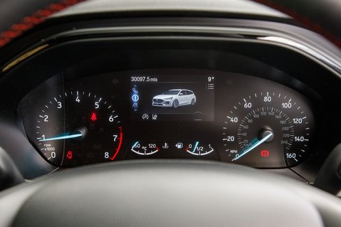 Ford Focus ST-LINE 15