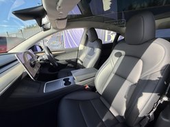 Tesla Model Y (Dual Motor) Long Range SUV 5dr Electric Auto 4WDE (384 bhp) 28