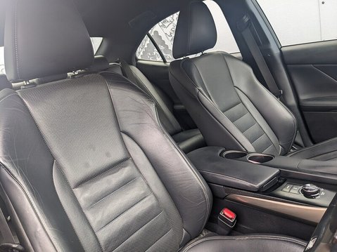 Lexus Is 250 F SPORT 13