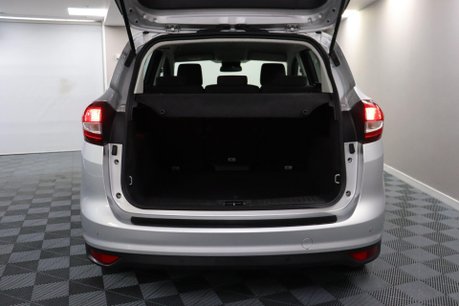 Ford C-Max ZETEC 14