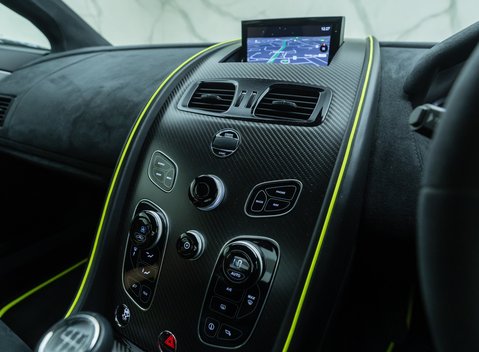 Aston Martin V8 Vantage AMR 20