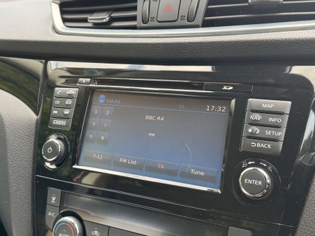Nissan Qashqai 1.5 Qashqai Acenta Premium dCi 5dr 18
