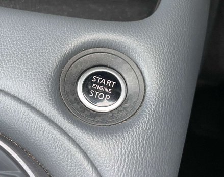 Nissan Juke 1.0 Juke N-Connecta DiG-T 5dr 47