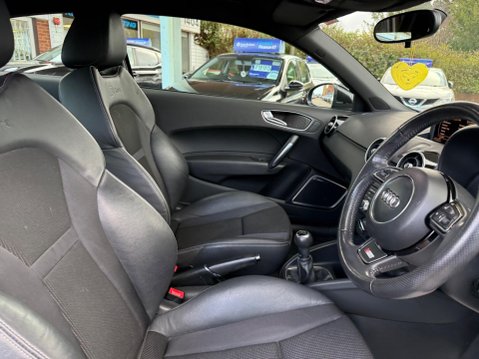 Audi A1 1.2 TFSI S line Euro 5 (s/s) 3dr 22
